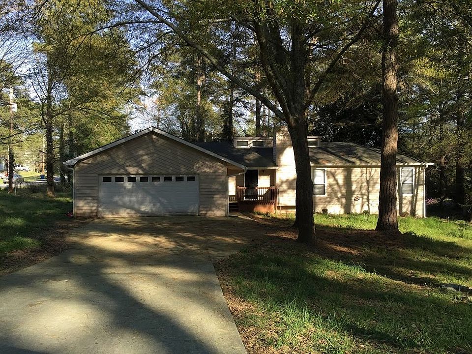 1st image of 4560 Harriet Ln