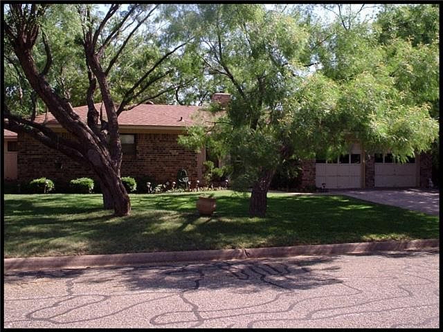 1st image of 4117 N 9th St