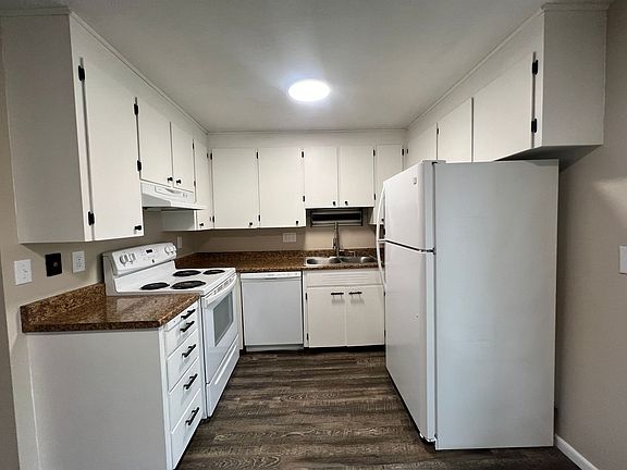 4th image of 1137 W Cascade Ave