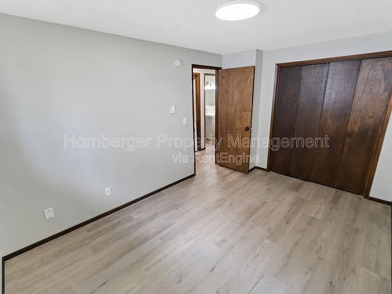 723 W York Ave #1 — Photo 13