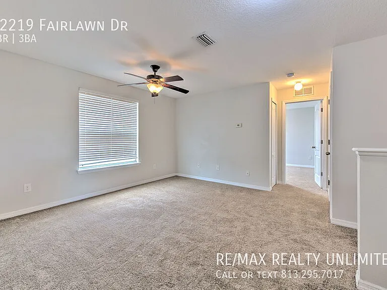 12219 Fairlawn Dr — Photo 22