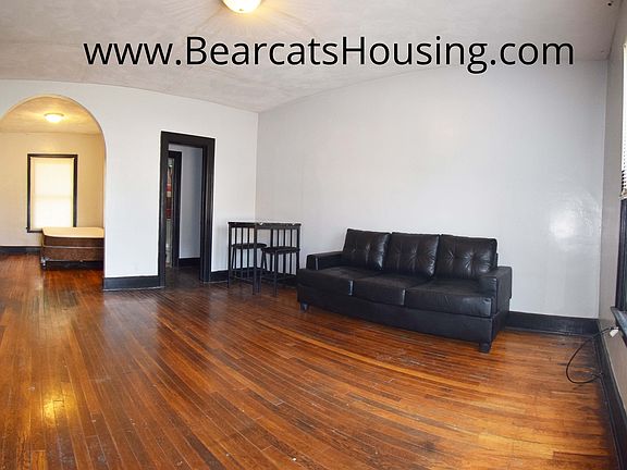 2nd image of 32 Edwards St #2-T-1