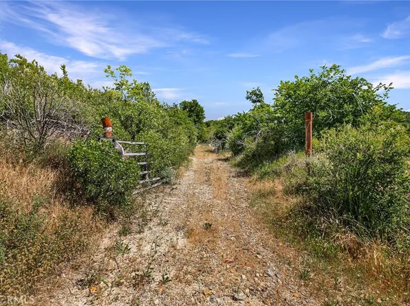 4189 Schwyhart Ln, Oroville, CA 95965