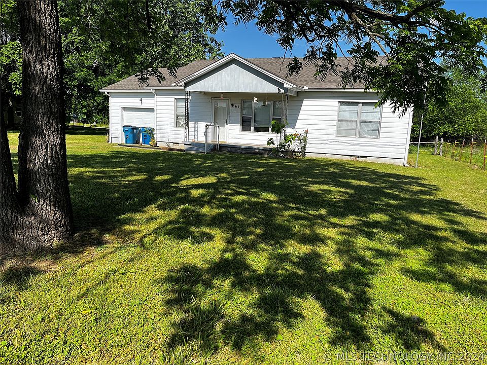 1st image of 966 N 12th St