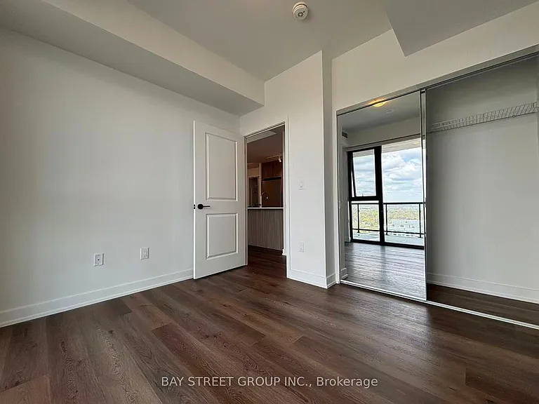 2075 Lakeshore Rd #2101 — Photo 6
