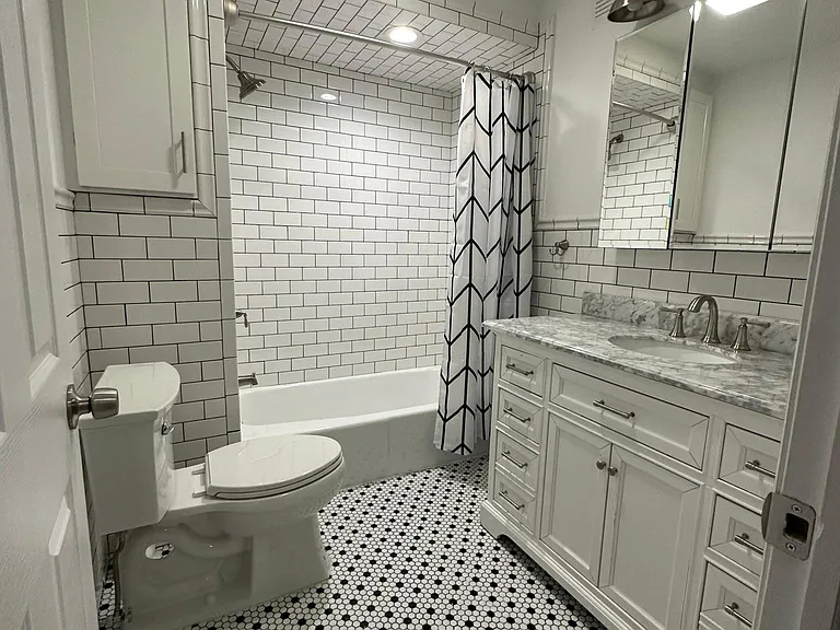 424 Broadway #3 — Photo 5