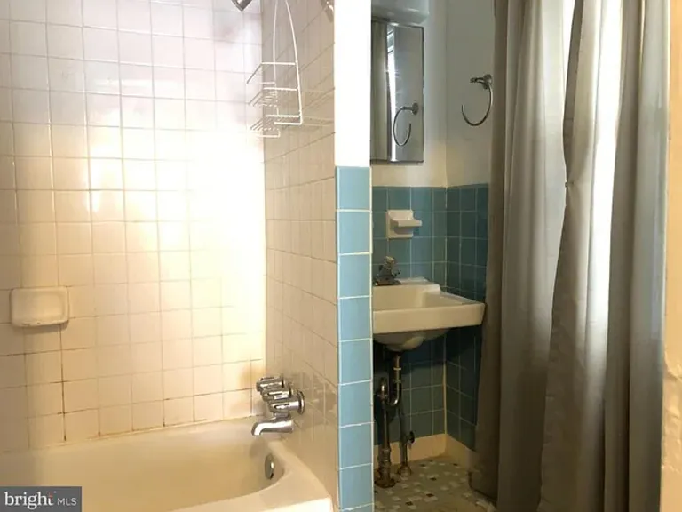 406 S 20th St #2 — Photo 4