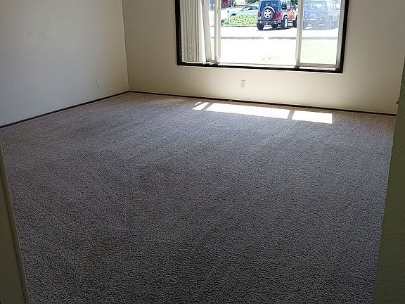 3rd image of 1555 W 18th Ave