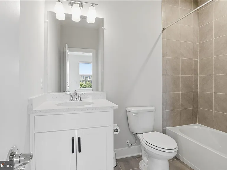 1843 Magnolia Fruit Dr — Photo 31