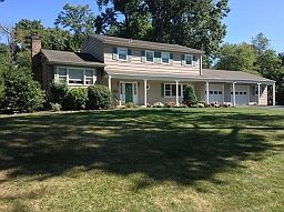 1st image of 17 Rockhill Dr