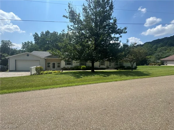 3264 Simpson Rd SE, Dennison, OH 44621