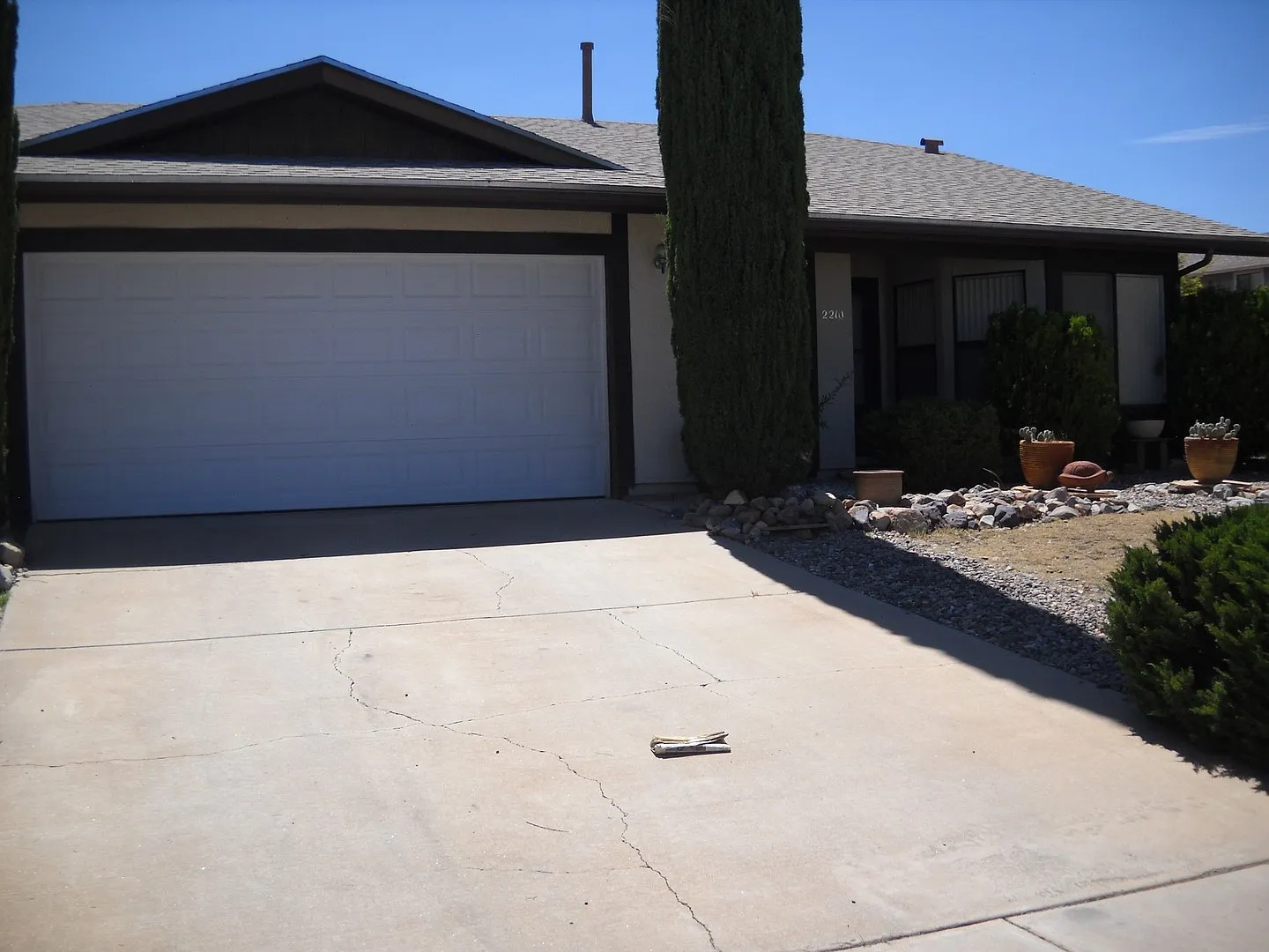 Great House — Photo 1