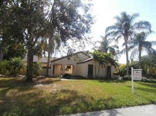 15250 SW 154th Ter, Miami, FL 33187