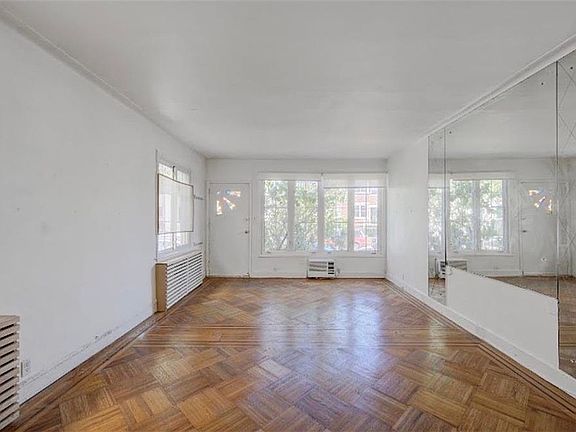 3rd image of 1860 W 3rd St