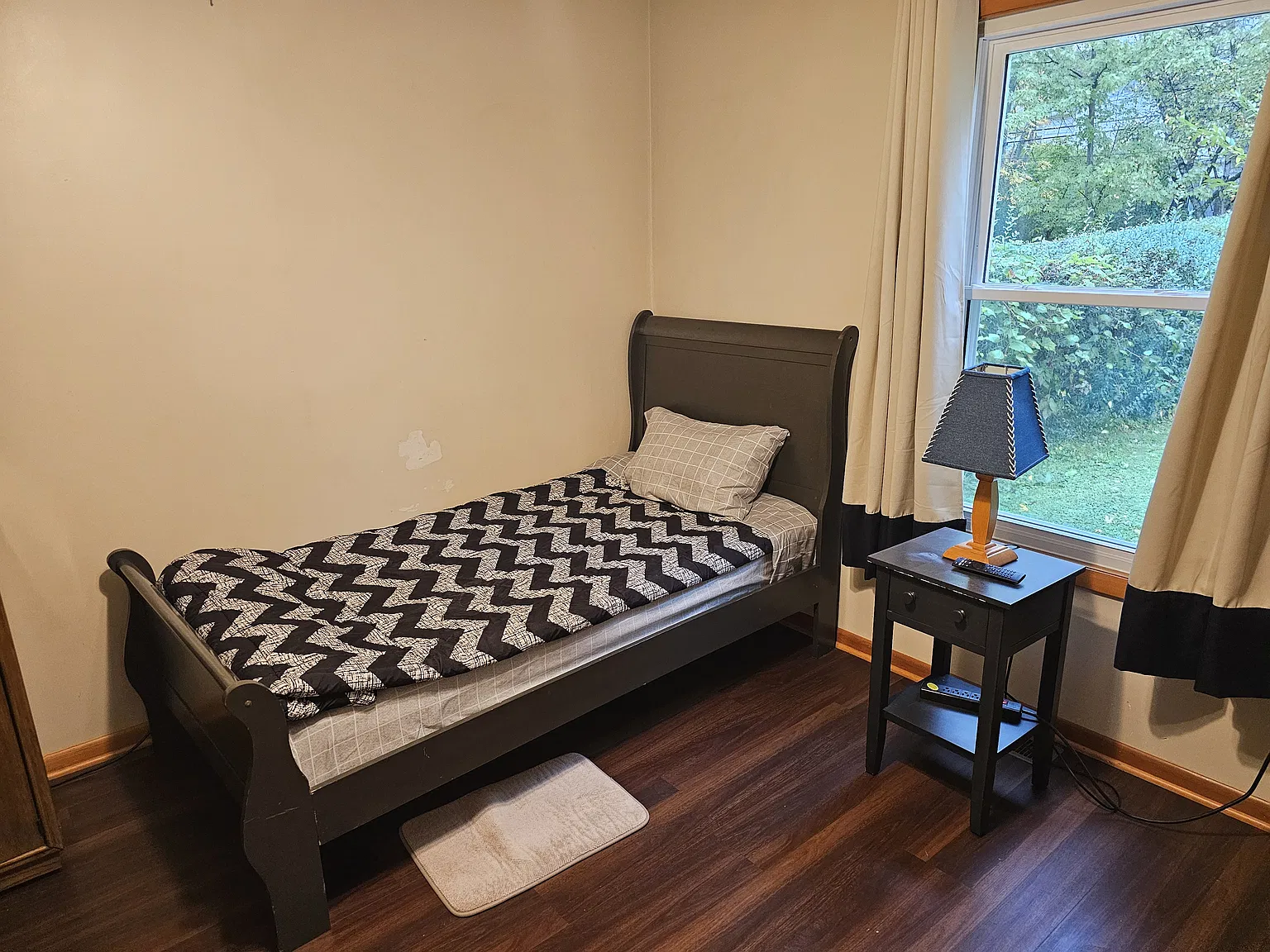 1 bed, 250 sqft, $1,150 — Photo 4