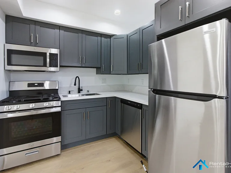 328 1/2 N La Fayette Park Pl #A — Photo 4