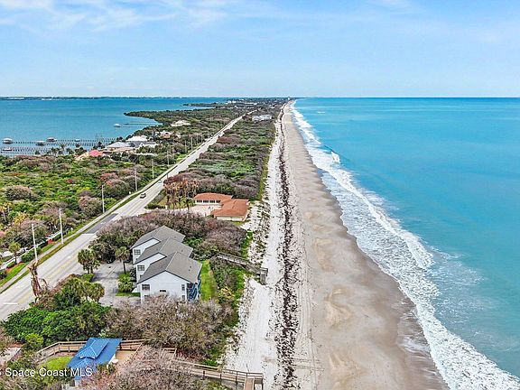 3rd image of 4815 Highway A1a #106