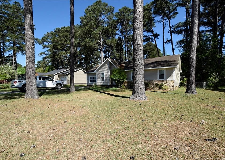 2nd image of 9582 Holbrook Ln