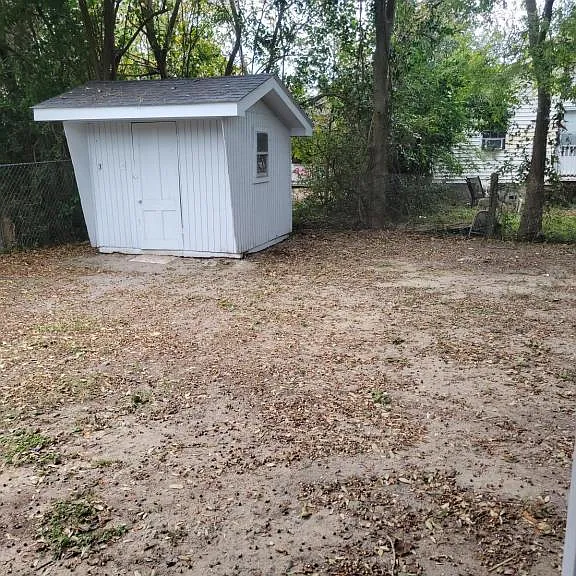 2218 Odessa St — Photo 10