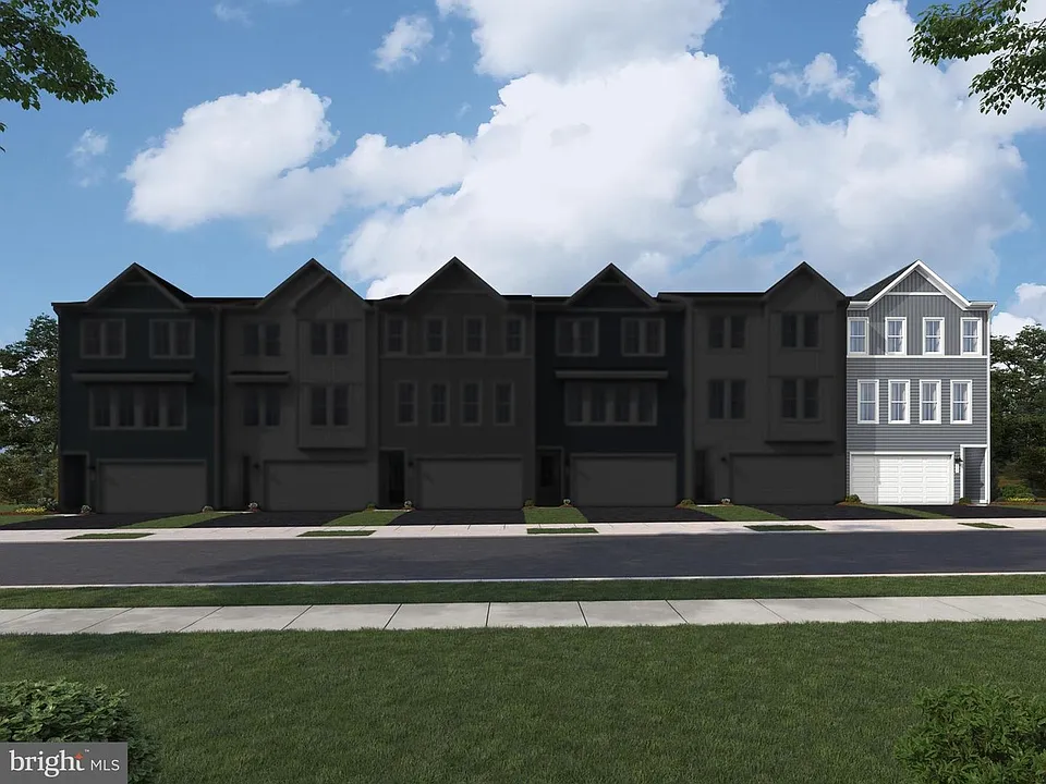 141 Bamboo Shoot Ln
