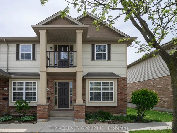 3320 Meadowgate Blvd #30, London, ON N6M 0A7