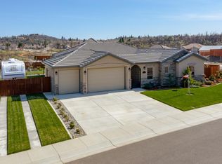 4059 Acadia Pl, Redding, CA 96001