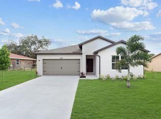 590 NW Archer Ave #37, Port Saint Lucie, FL 34983