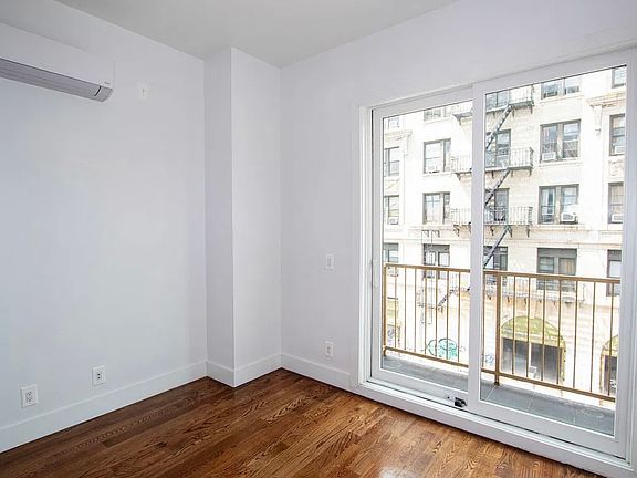 5th image of 91 Graham Ave #3C