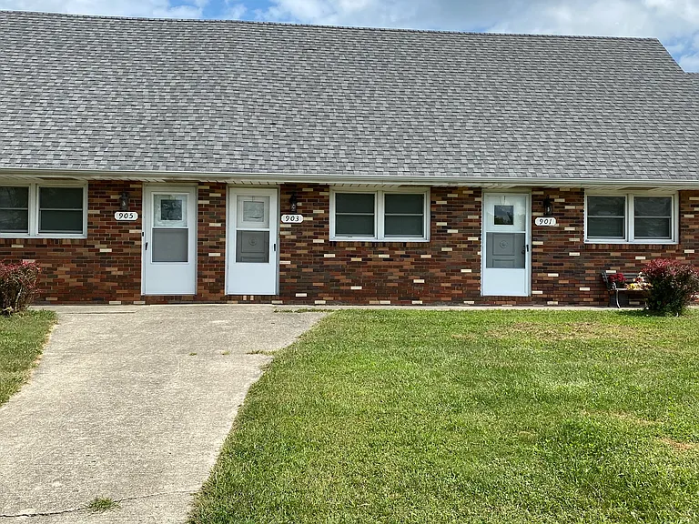 901 Julie Ave #901 — Photo 2
