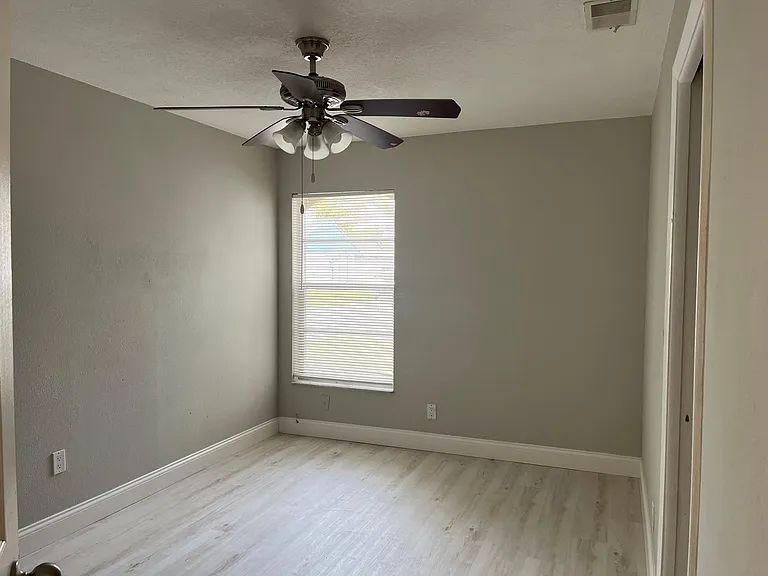 7706 Citrus Field Ct — Photo 8