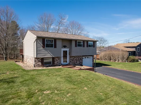 1538 Haine School Rd, Cranberry Township, PA 16066