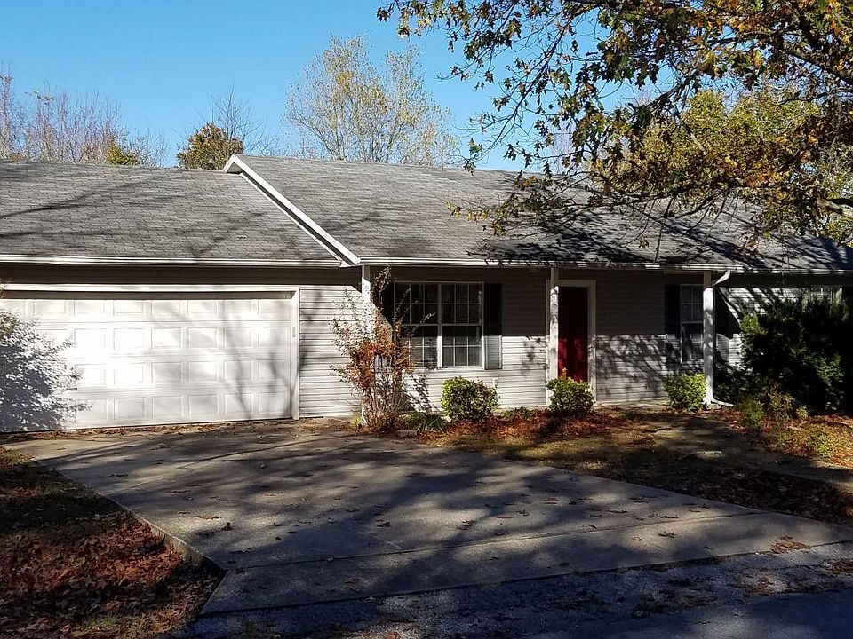 1st image of 7 Murphy Dr