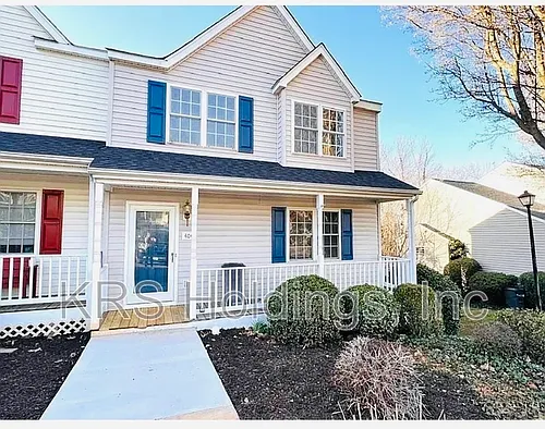 400 Barrington Way Photo 1