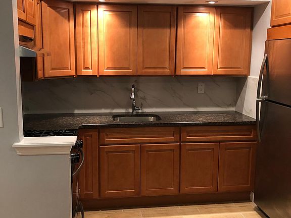 2nd image of 3123 Tiemann Ave