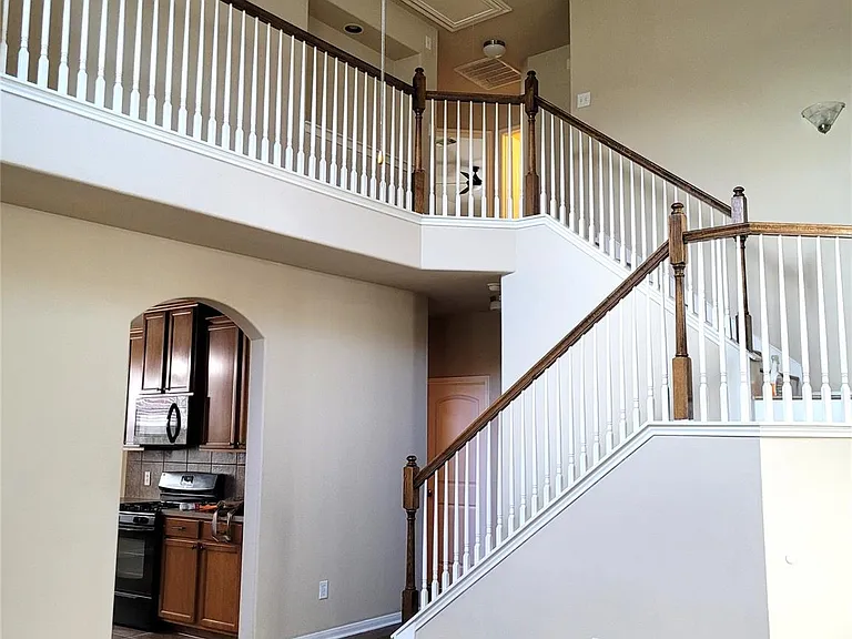 26319 Longview Creek Dr — Photo 9