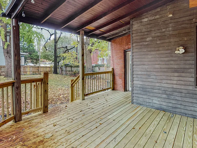 1355 S Brook St — Photo 23