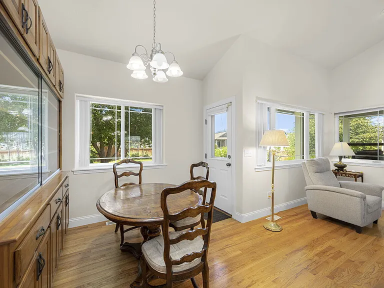 3226 Coneflower Ct — Photo 5