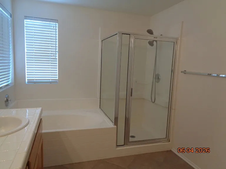 2045 W Avenue J #7 — Photo 26