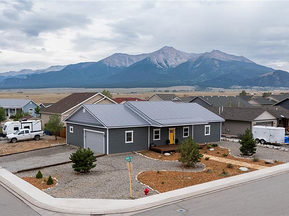 2nd image of 102 Grouse Road