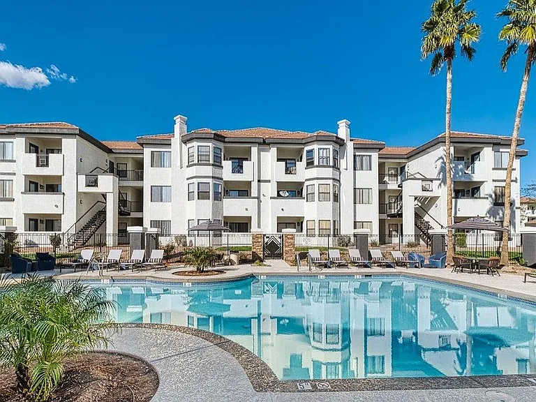 Elegant Poolside Oasis