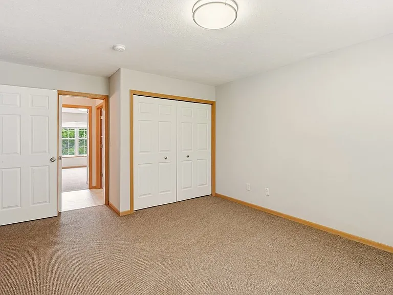 547 Moore Rd #5 — Photo 16