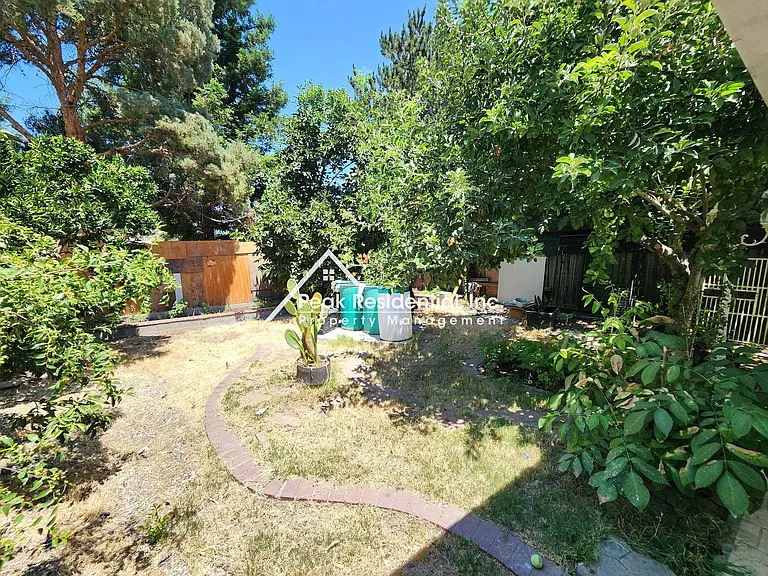 1119 Green Ridge Dr — Photo 31