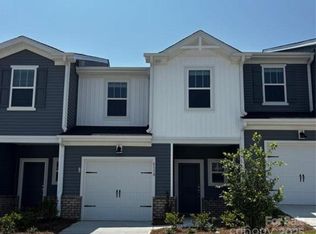 6114 Starview Ter, Charlotte, NC 28216