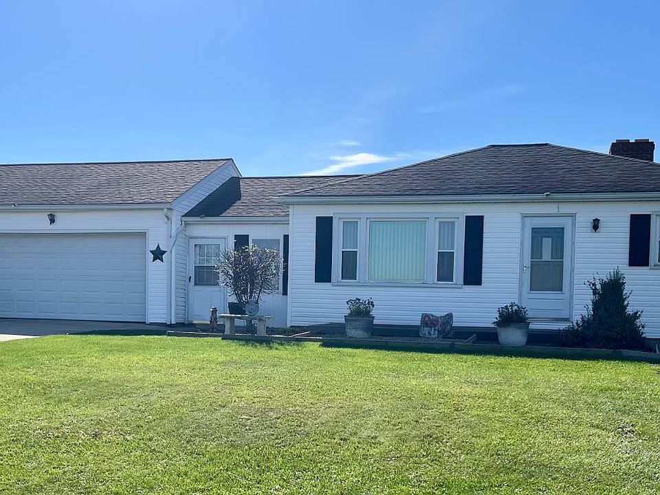 1st image of 4212 Gregory Rd E