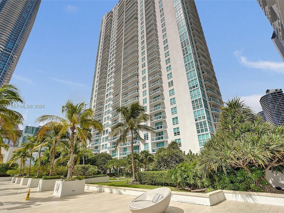 1st image of 951 Brickell Ave APT 1106
