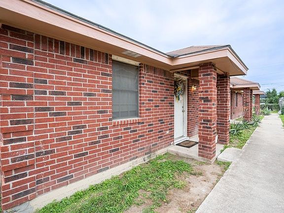 3rd image of 2115 Ebony Ave