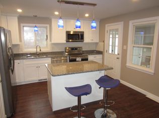17 Rosemont St, Manchester, NH 03102
