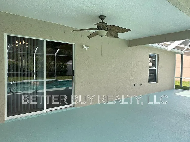 21 Palermo Ln — Photo 35