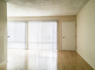 4169 W 6th St APT 1, Los Angeles, CA 90020