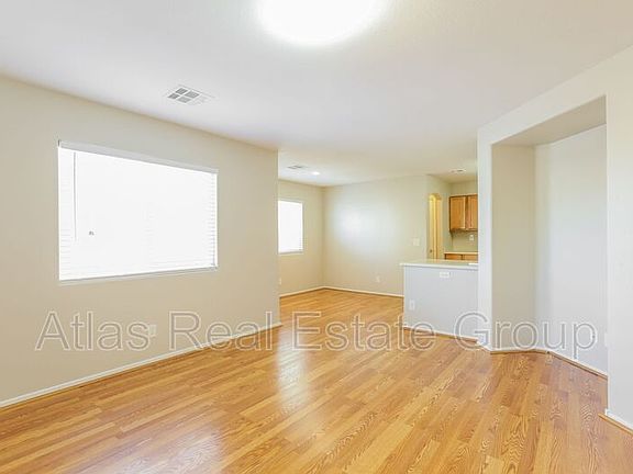 2nd image of 9292 Millikan Ave